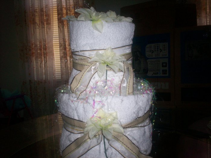 TOWEL CAKE