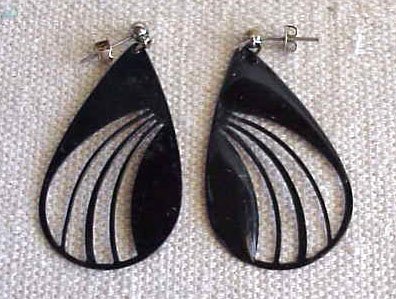 Classy Art Deco Black Enamel Earrings - FREE SHIPPING - Memory Lane Collectibles