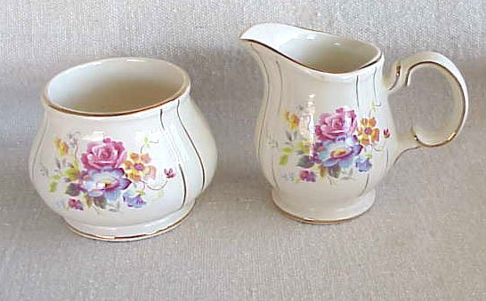 Sadler of England Creamer & Sugar - Rose Design --- Memory Lane Collectibles