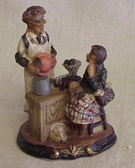 Vintage Old-Time Figurine - Memory Lane Collectibles