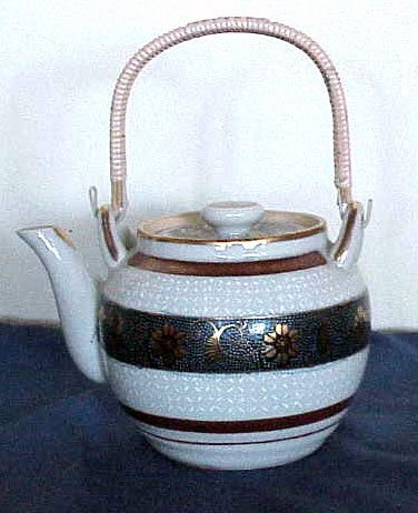 Vintage Japanese Teapot