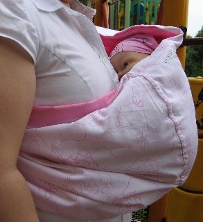 SASHA Reversible Pouch Sling