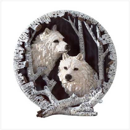 WHITE WOLVES PLATE