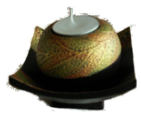 MANGO WOOD CANDLE HOLDER AND STAND