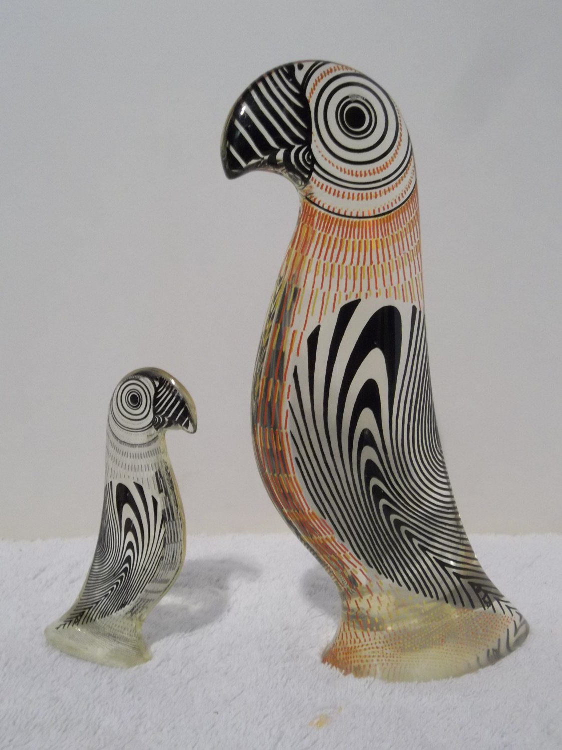 (2) Palatnik Lucite Acrylic PARROT BIRDS Sculptures Figurines PAL S & LG 5981105
