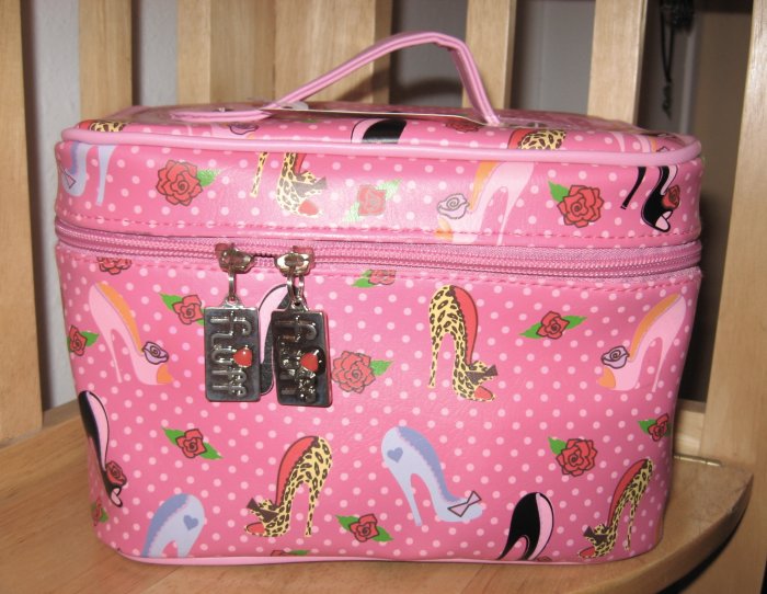 Pinup Shoe Pattern on Pink and White Polka Dot Train Case