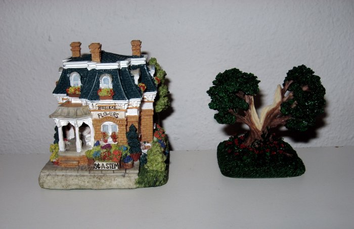 "Rosie's Flower Shop" Includes the "Oldest Tree", Liberty Falls House Collection, AH178