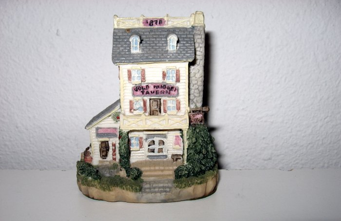 "The Gold Nugget Tavern", Liberty Falls House Collection, AH28