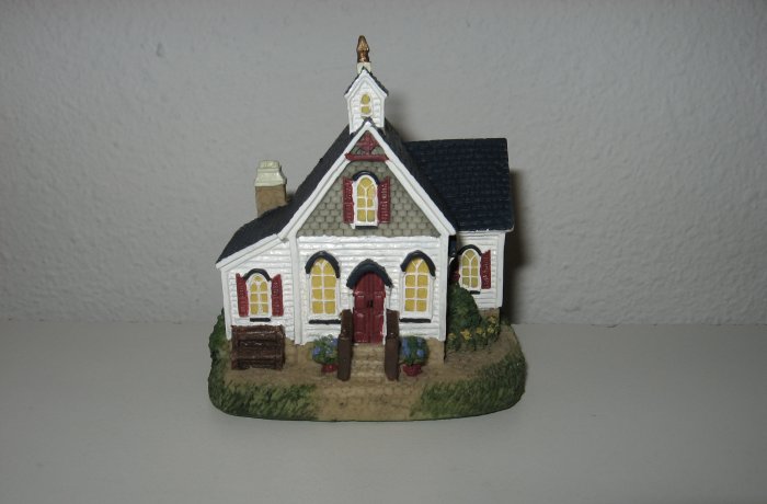 "The Liberty Church", Liberty Falls House Collection, AH186