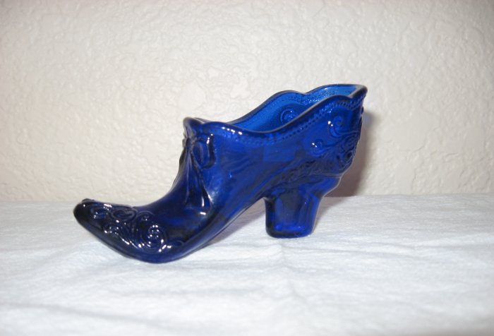 "Mosser" Cobalt Blue Glass Shoe, Bow Design