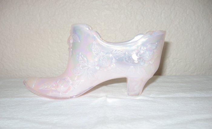 "Fenton" Iridescent Glass Shoe, Rose Colored