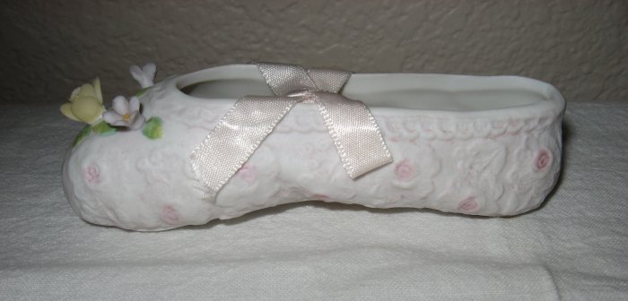 "Enesco" Lavender Bisque Ballerina Slipper Decorated with Flowers, 1983