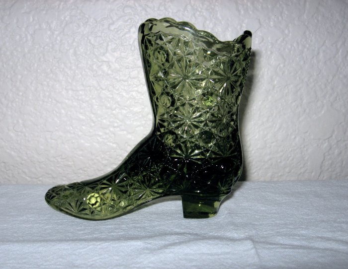 Green Daisy and Button Boot