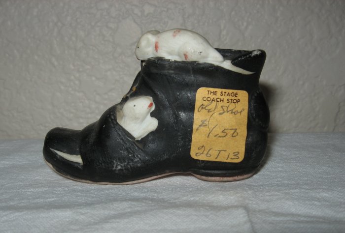 Black Shoe with Mice on Top and Side Made in Japan