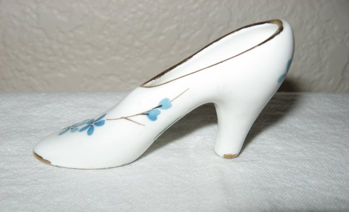 Royal Haeger White Bone China Shoe Decorated w/Blue Flowers (England).