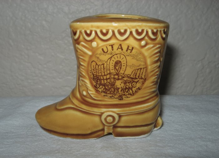 Gold Colored Ceramic Boot Marked "Utah" on Side.