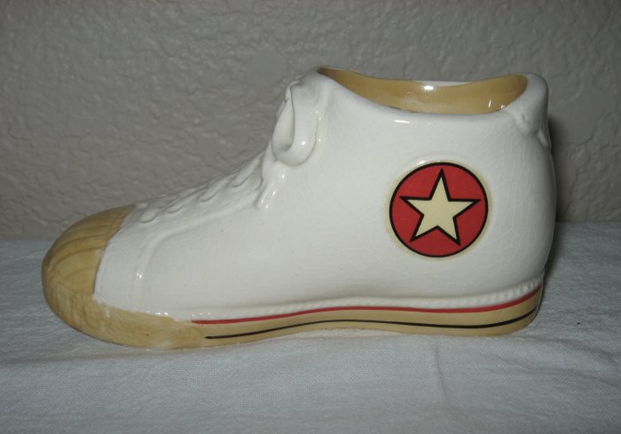 White Glass Converse Candle Holder