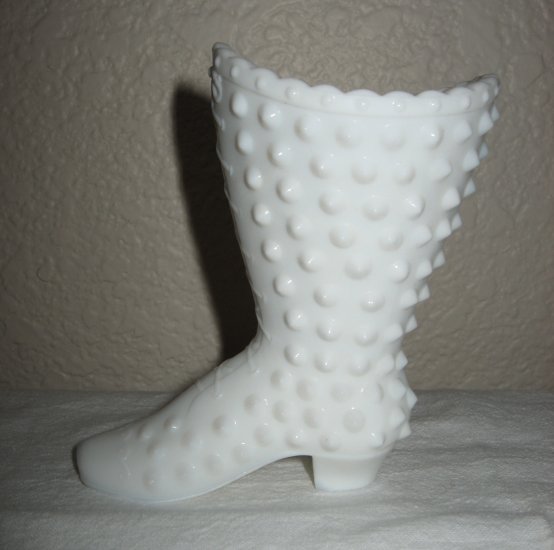 Fenton White Milk Glass Hobnail Boot (circa 1971).