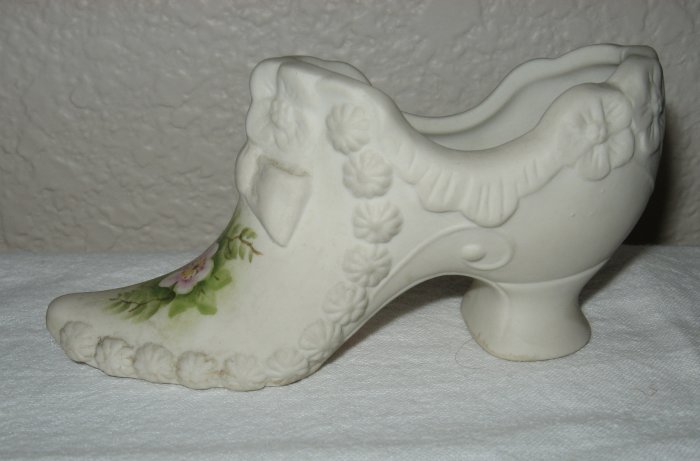 Antique Ivory Shoe w/Painted Flowers (Japan).