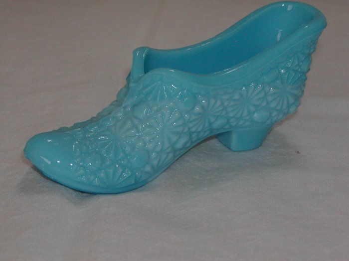 Blue Daisy and Button Glass Slipper (LG Wright).