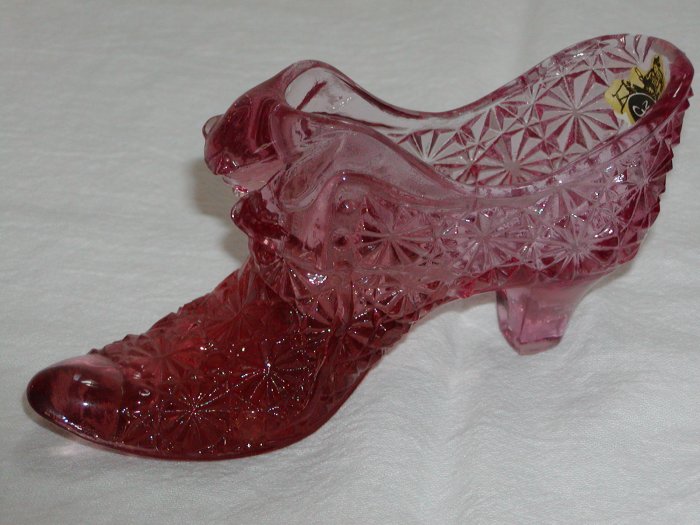 Fenton Empress Rose Daisy & Button Cat Head Slipper
