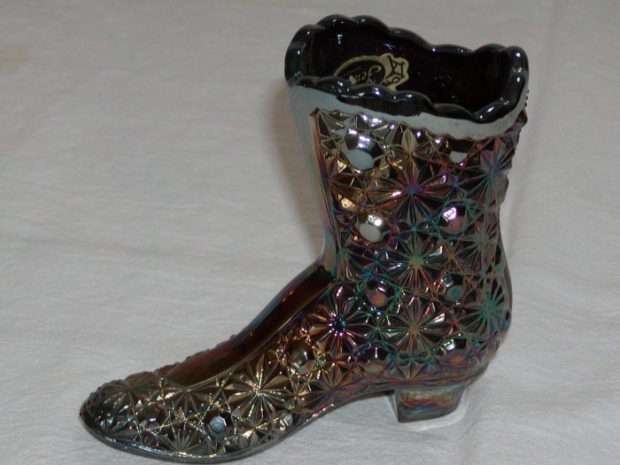 Fenton Amethyst w/Iridescence (Carnival).