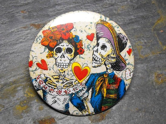 Day of the Dead Couple, Cream Background with Hearts, Decorated Vanity Pocket Mirror