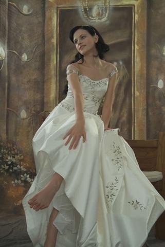SNOW WHITE