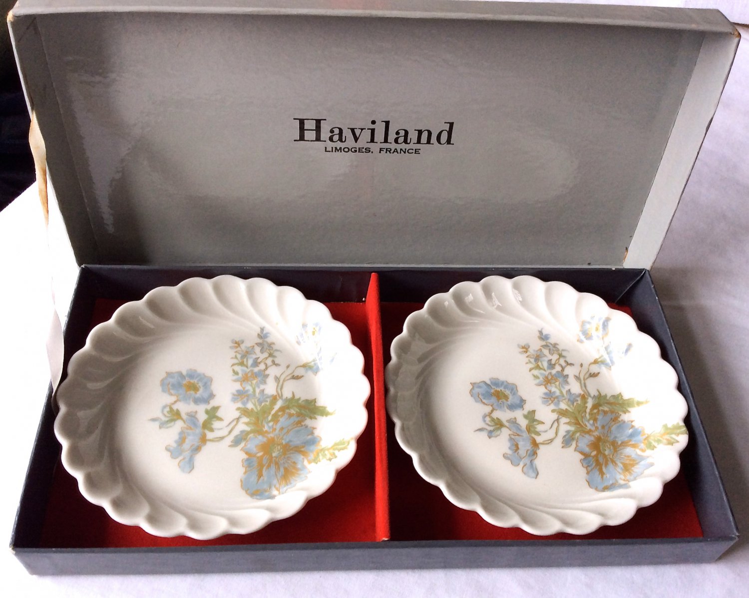HAVILAND LIMOGES Butter Pat Bowls Small Plate Gift Set Original Box Made in France Hand Painted