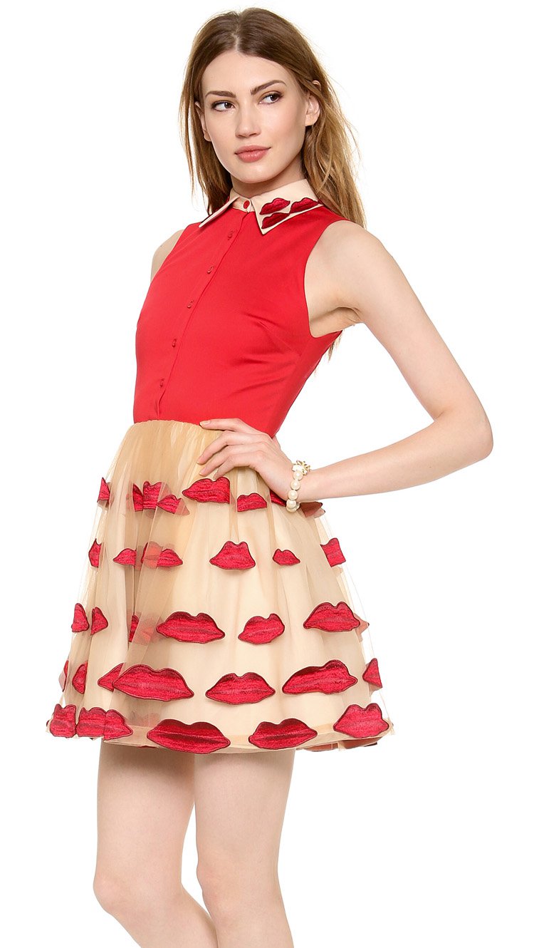 Cloverl Pout Lip Fitted Pouf Emboridery Party Dress in the style of Paris Hilton