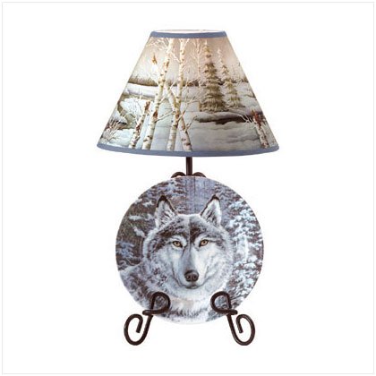 WOLF IN SNOW PLATE/RACK/LAMP