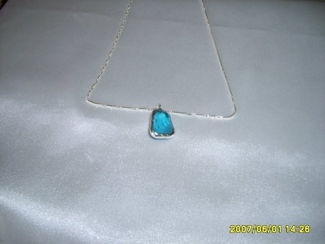 Single Pendant on S/S Chain