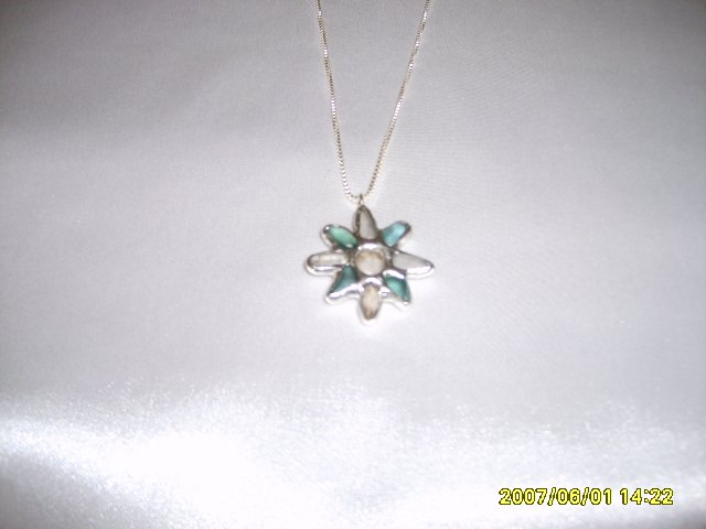 Flower Pendant on S/S Chain
