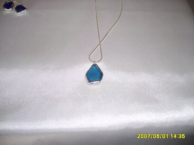 Single Pendant on S/S Chain