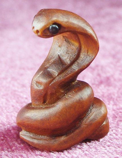 Wo037 Hand-Carved Boxwood Wood Ojime Beads Snake