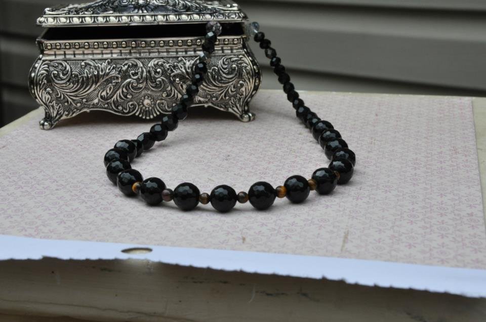 Black Onyx and Tiger Eye Gem Bead Necklace