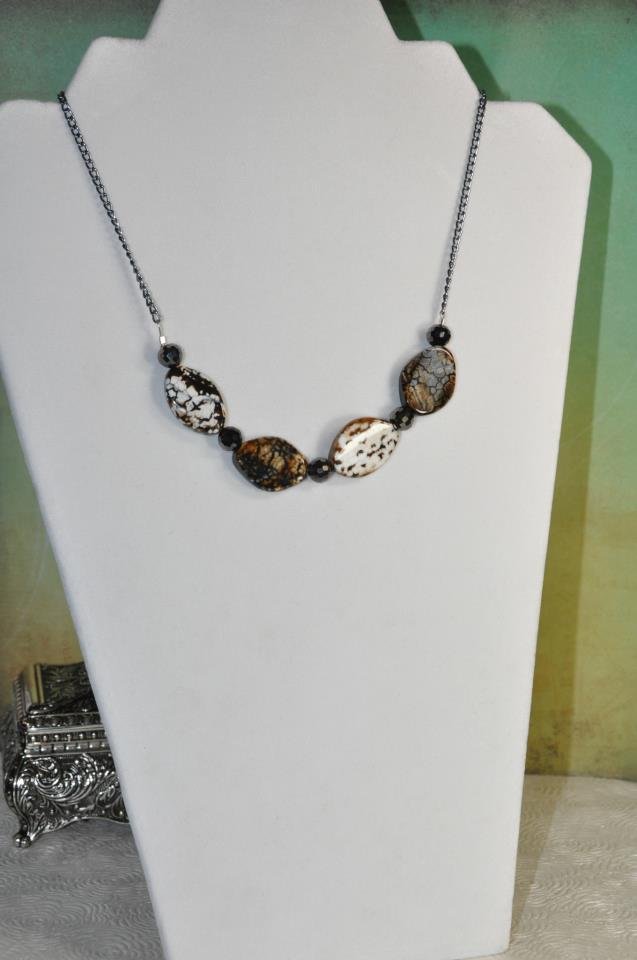Natural Brown and Black Agate Gemstone Necklace