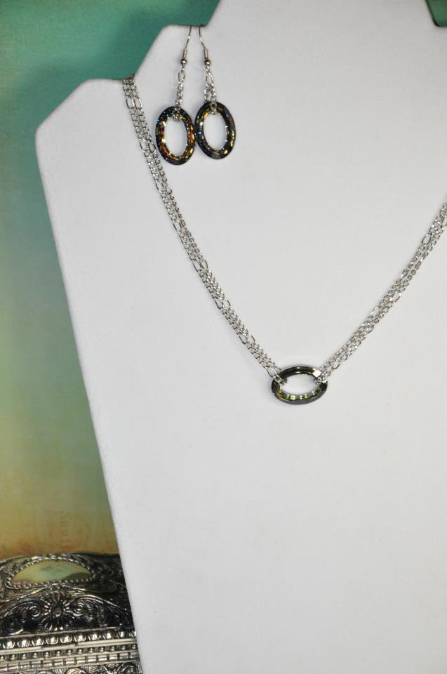 Crystal Swarovski Cosmic Ring Pendant Necklace Set