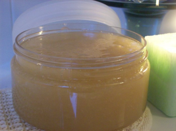 Warm Vanilla Sugar Scrub