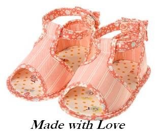 Gymboree MADE WITH LOVE sandals size 03 NWT