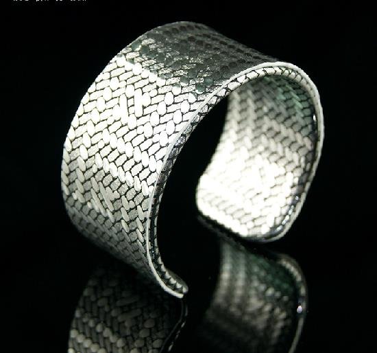 Hand-painted silver metallic texture pattern leather bracelet adjustable free shipping -zp007