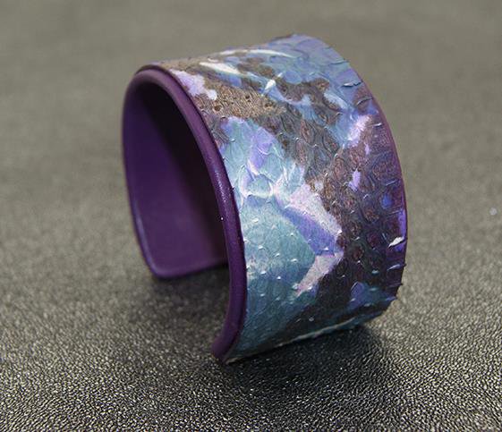 Fashion beautifully painted purple snake leather bracelet mosquito elastic adjustable free shipping