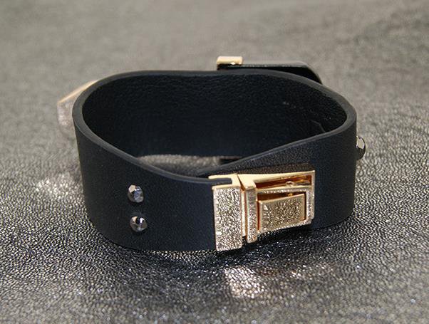 Black Knight fashion leather bracelet decorated female models trend strap gift free shipping