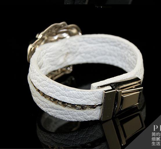 Fashion white minimalist decor trend Avatar bracelet female models hand with gift free shipping