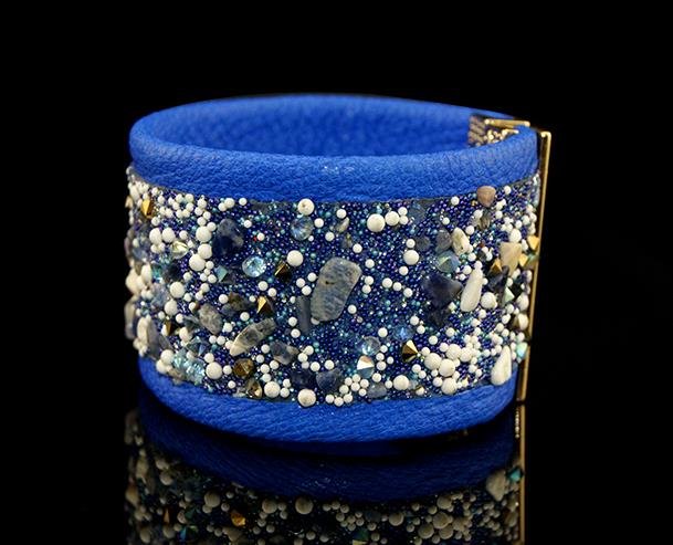 Painted blue sheepskin fashion bracelet inlaid natural stones free shipping -zp038