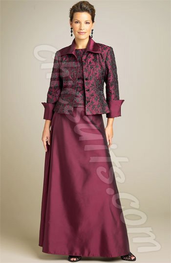 Exquisitely stunning 3pc skirt /cami and jacket suit SIZE M (UK8-10)