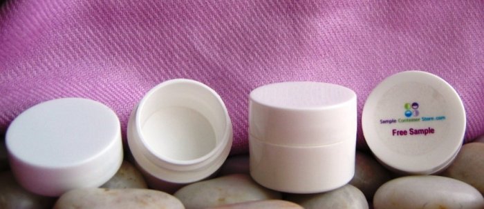 (50) 1/4 oz White double wall Pots w/ lids