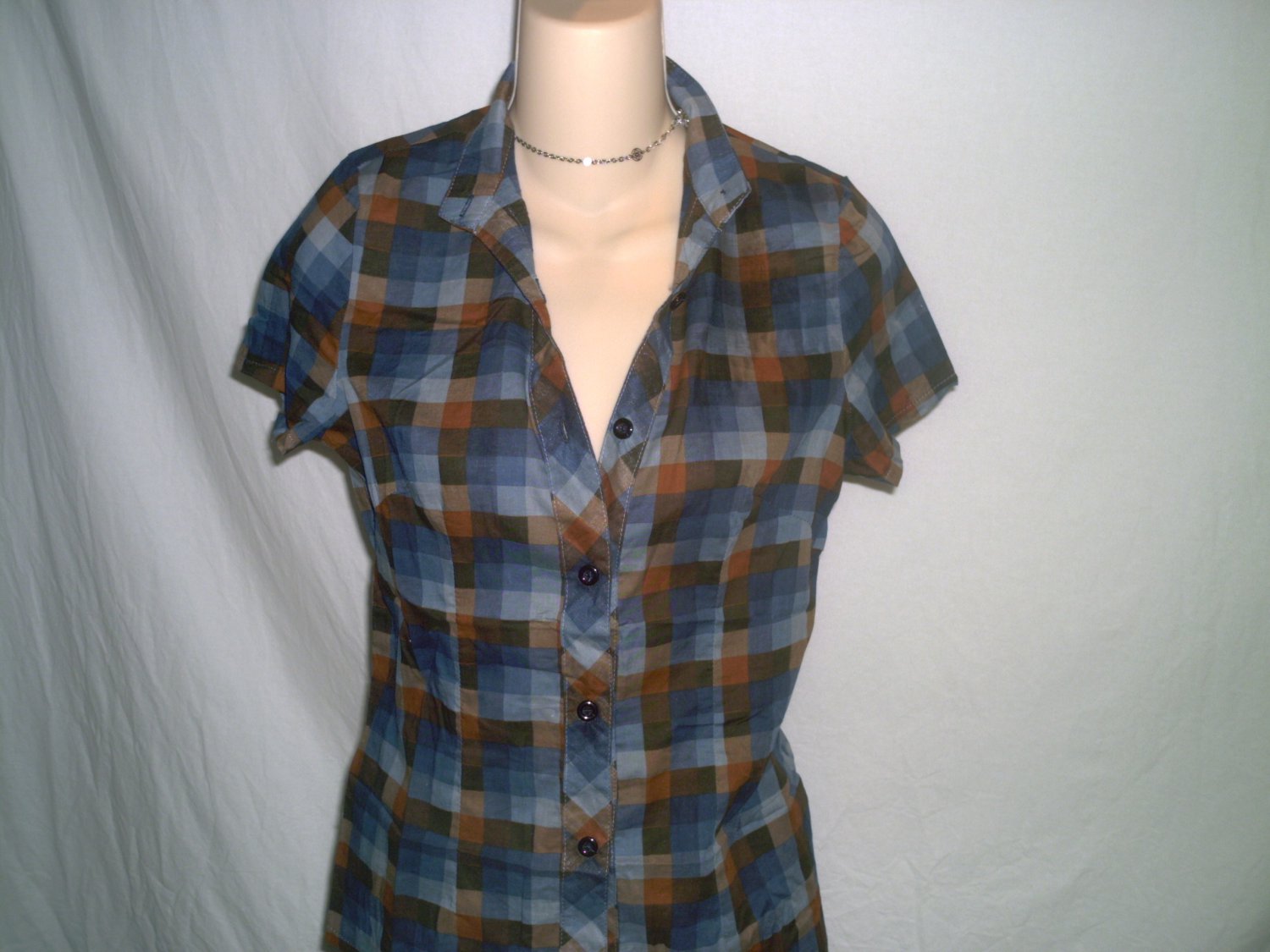 Plaid Elastic Back Button Down Collar Shirt Size Medium M