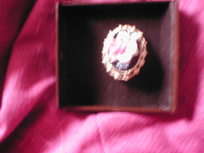 Delicate Posy Brooch