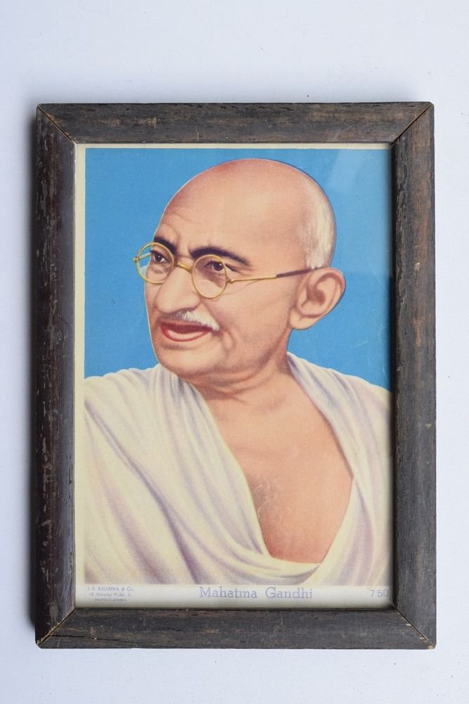 Mahatma Gandhi Bapu Rare Beautiful Vintage Print in Old Wooden Frame India #3213